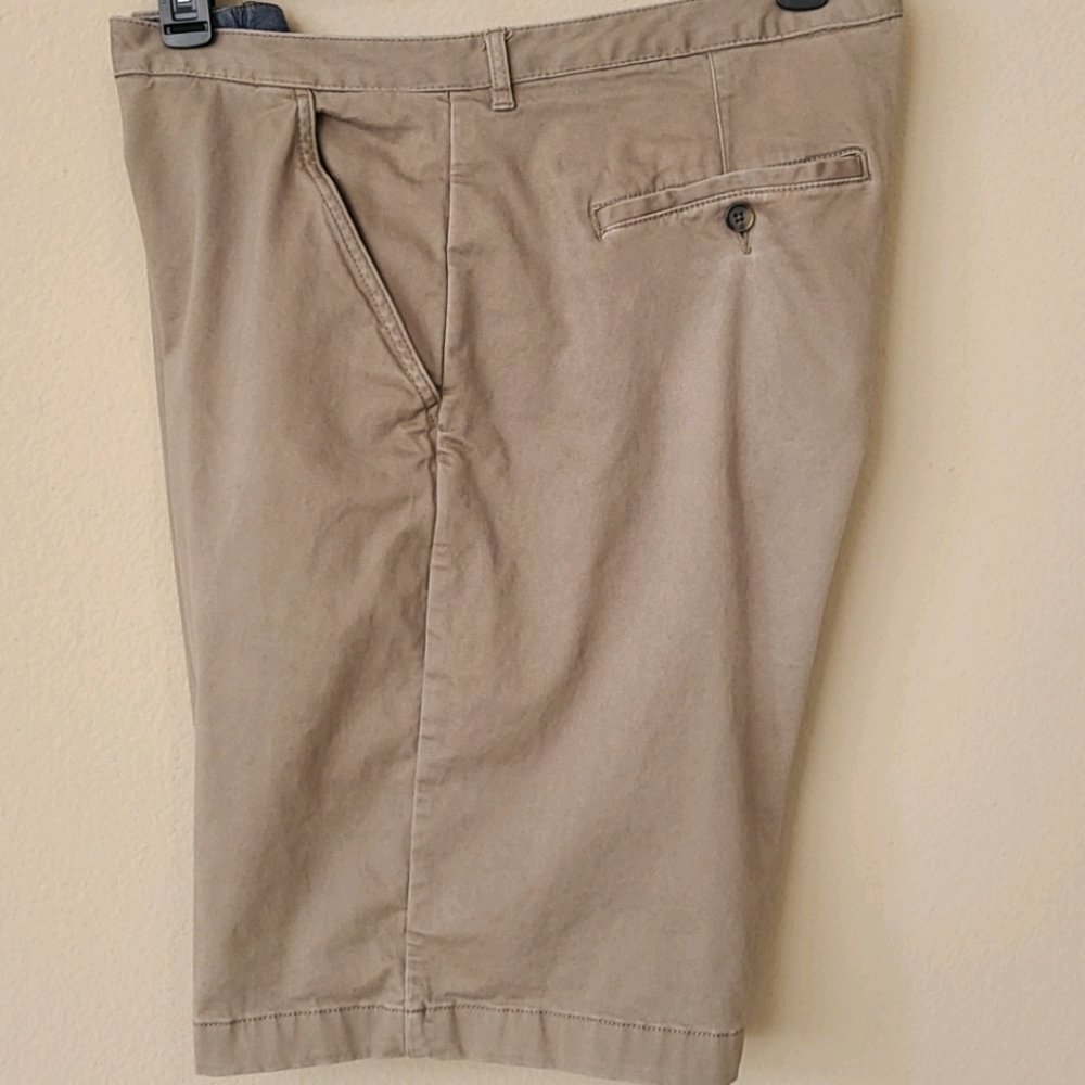 Jachs Cotton Blend shorts.